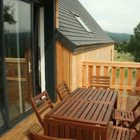 Au Belvedere De Choriol Holiday home *